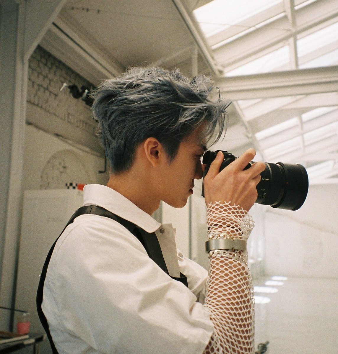 yusweet_'s tweet photo. lights, camera, action 🎥🎞️

#NCTzenSelcaDay #NSD #NCT    #JAEMIN #NCTDREAM @NCTsmtown_DREAM https://t.co/gLpER9VzRE