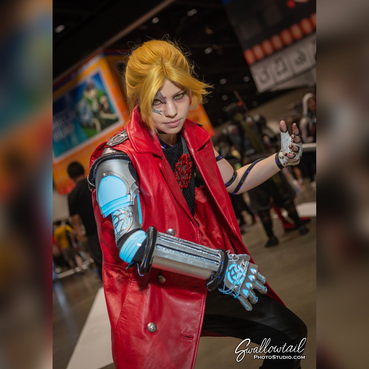 SwallowtailPS's tweet photo. Throwback to #crunchyrollexpo 2019

#anime #cosplay #cosplayer #crunchyrollexpo2019 #crunchyroll #アニメ #コスプレ #コスプレイヤー https://t.co/cOfnCqf6Zo