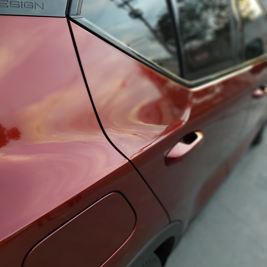 TeckWrapUSA on X: Volvo XC40 in GAL26 Supreme red, noble and honorable.  Find elegant vinyl colors for your ride at  . . .  #volvo #teckwrap #Trending #car #fashion #vehicle #vinyl #wrap #