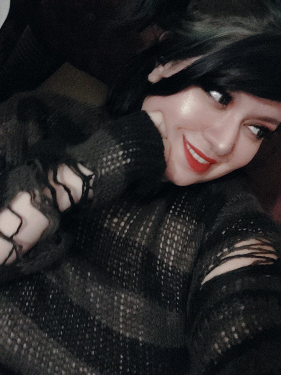 mechanicalmia's tweet photo. Just sleep~

Eyeshadow- Grunge Baby
Eyeliner- Asteria
Highlighter- New Light
Lipstick- Cruella
Lashes- Eylure
Glitter- Jester https://t.co/gioaK9OPkz
