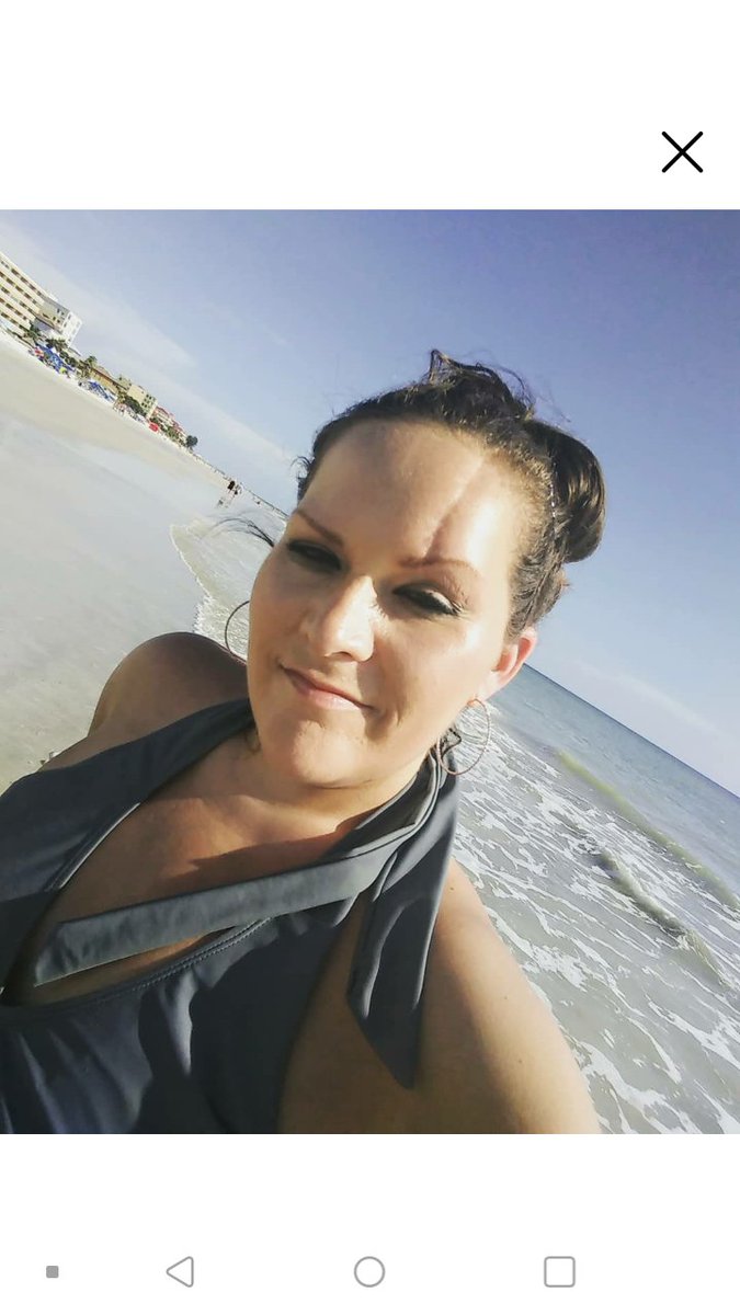 EricaSt48337050's tweet image. When you find out you don't have to work #cadillacday #localspots #imchillin