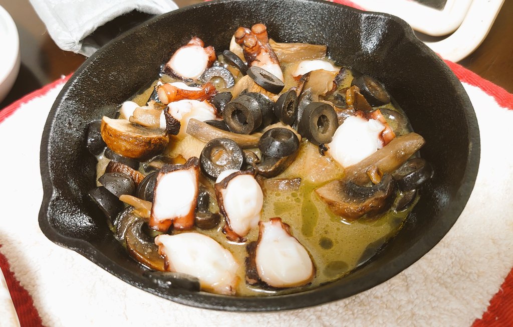 まち على تويتر タコ解体した ヘダイのアクアパッツァ 生たこの刺身 タコージョ