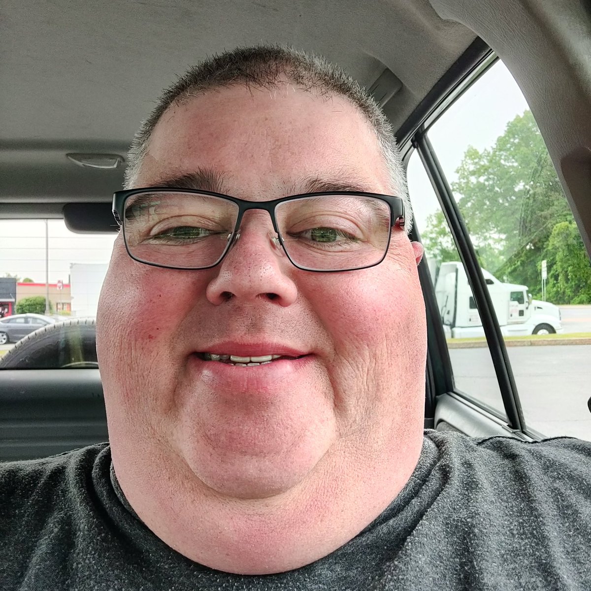 reccoclark's tweet photo. #NewProfilePic https://t.co/YbyNtYL5gK