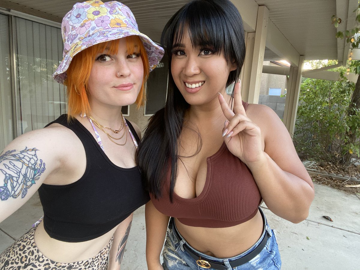 Highlight to my weekend was hanging out with @mishamai_hime let’s do that m...