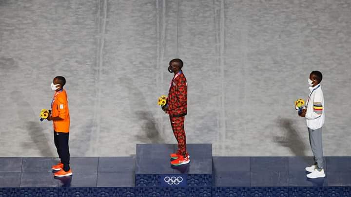 Morning 🇰🇪
Caption this!!
#TeamKenya
 #YouAreTheReason