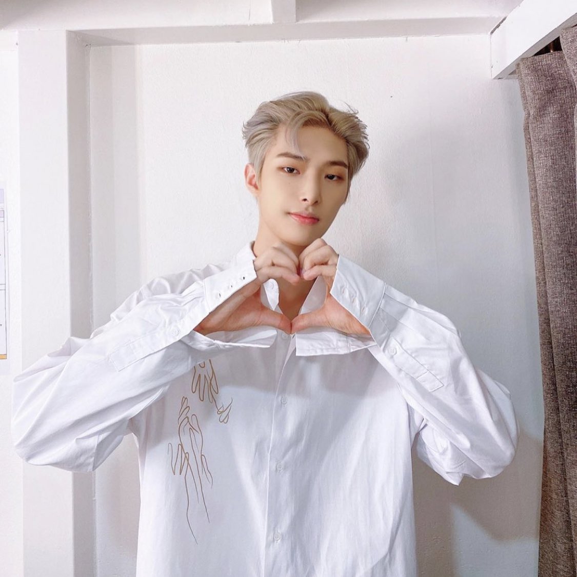 SONGMINGILOOK's tweet photo. #MINGI ♡ #ATEEZ @ATEEZofficial https://t.co/BMW9klbJXG