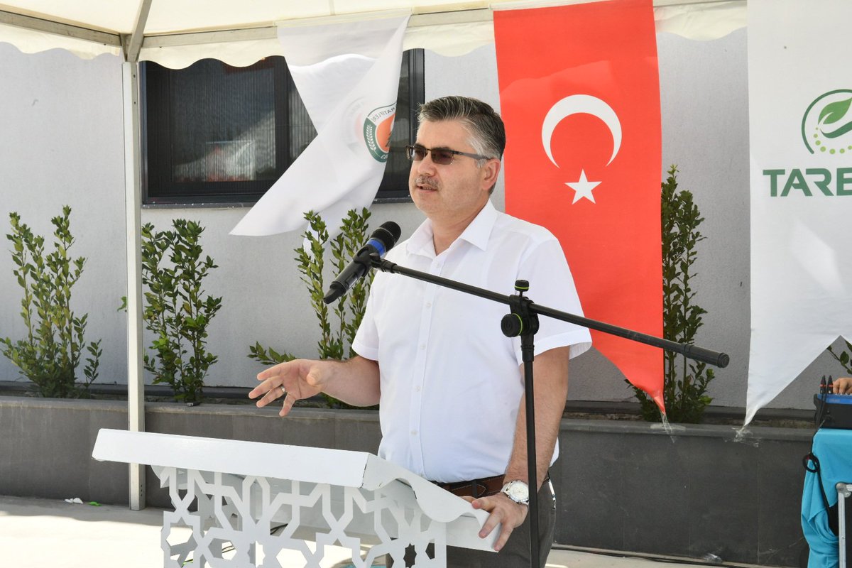 tarimkredi's tweet photo. TAREKS Altınova Ar-Ge Merkezi, Balıkesir Tarım İl Müdürü Erkan Alkan, Ayvalık Kaymakamı Gökhan Görgülüarslan, Belediye Başkanı Mesut Ergin, #TarımKredi Merkez Yönetim Kurulu Üyesi Ali Çoban, Genel Müdür Dr. Fahrettin Poyraz ve şirket yöneticilerinin katıldığı törenle açıldı. https://t.co/vkp3tCH1zk