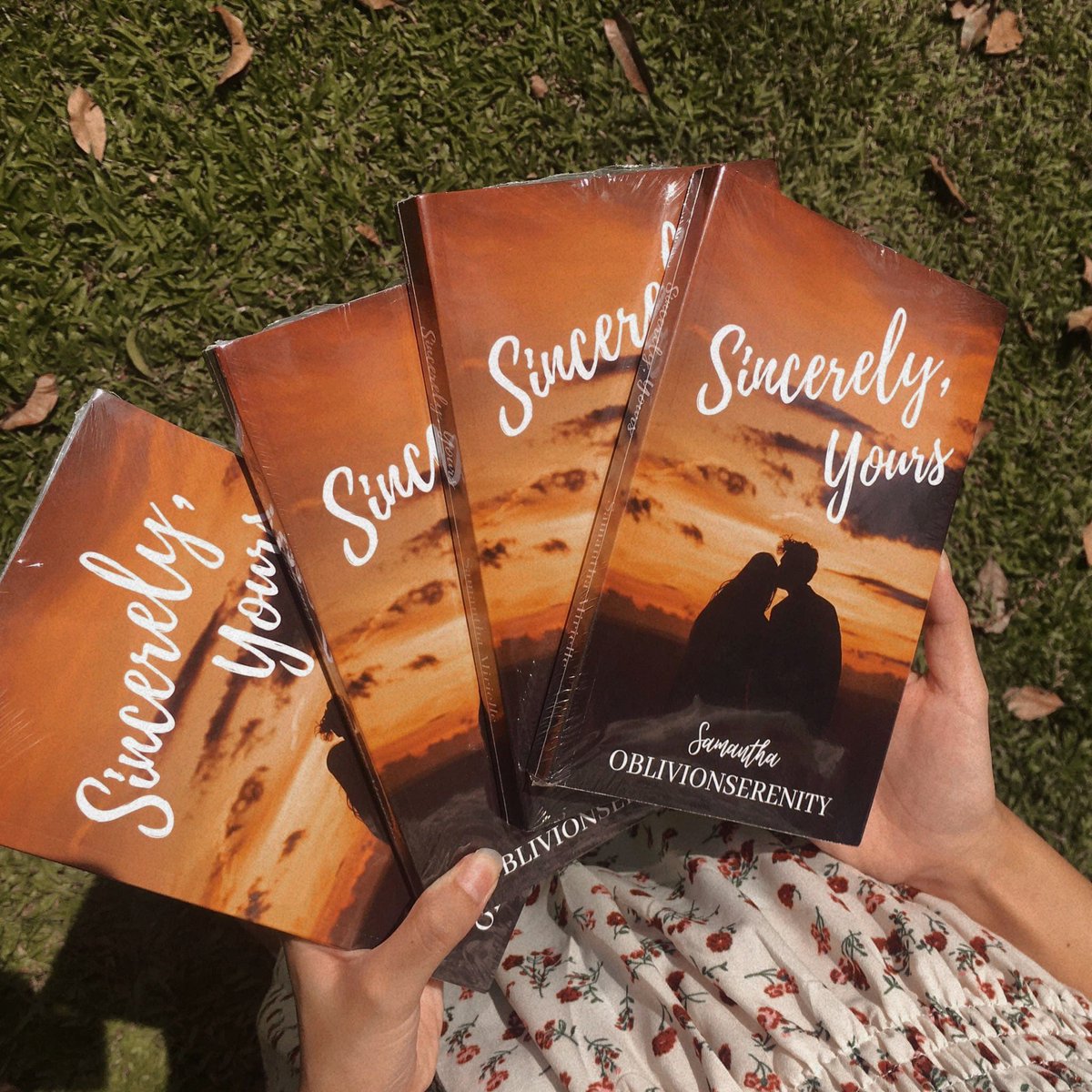 _samarchives's tweet photo. Finally published my own book. Glory, honor and power are all His. ❤️ https://t.co/zAYDUY4RHh
