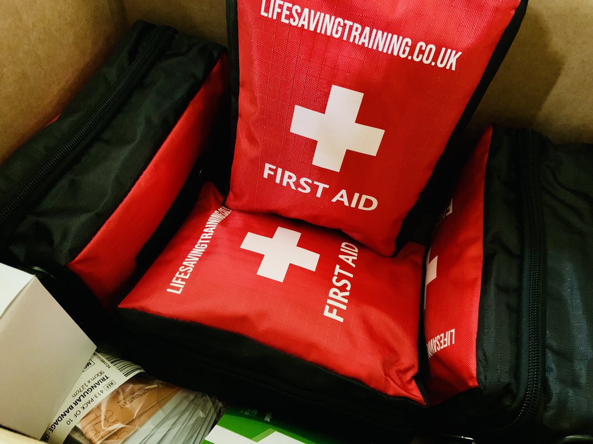 Another order out the door for bespoke, compact #firstaid kits for Newcastle Falcons Rugby Club! 👍

#firstaidkit #lifesavingtraining #northeast