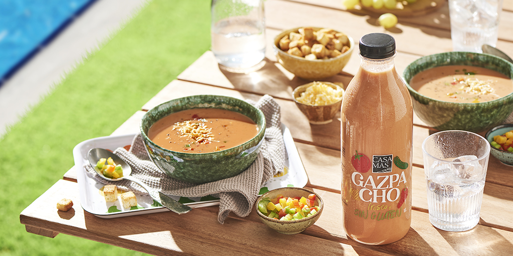 Chapuzón en la piscina, risas compartidas y con miles de sueños esperando para hacerse realidad. 
¡Feliz día de la Juventud! foreveryoung
___
#juventud #compartir #foreveryoung #cocinamosparati 
#platoscasamas #happyday