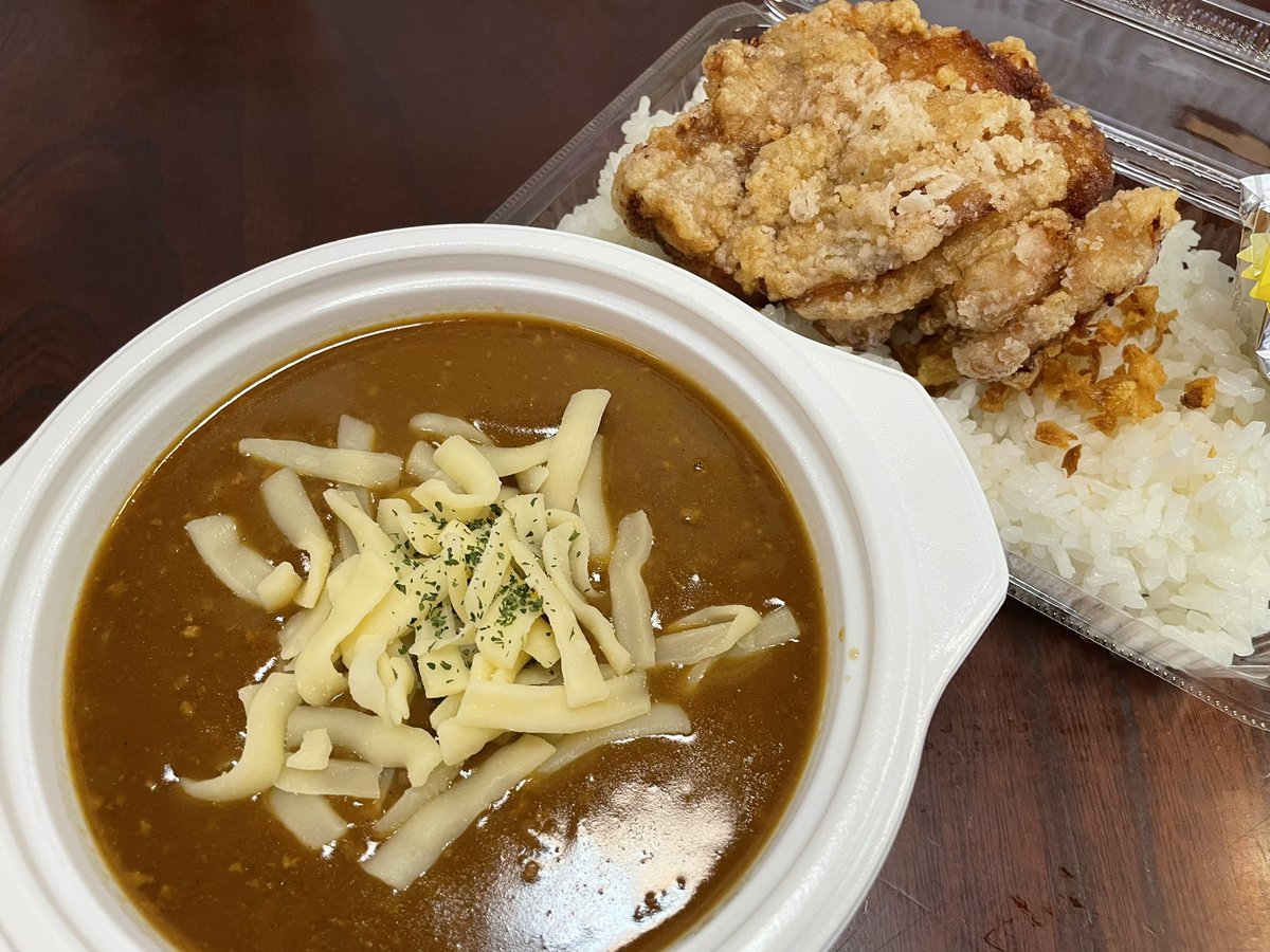 wasshoi01's tweet photo. わわわわっしょい♡
明日から～
期間限定で
わっしょいカレーやりまーす😁
税込700円！
カレーの中に唐揚げ入れて食べてもよし！
唐揚げとご飯で食べて
カレーは味噌汁替わりでもOK！www
カレーは飲み物なのでね😁
期間限定の為
気分で終わりますwww https://t.co/Lnie4x0rTX