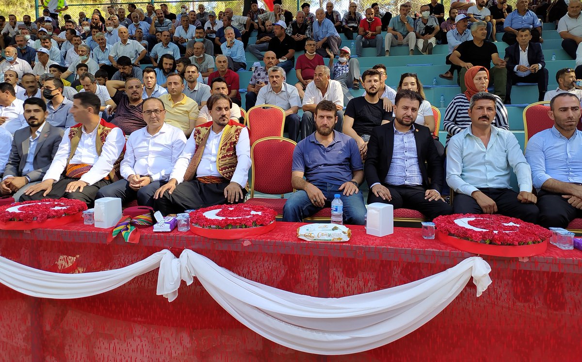 AntakyaRefah's tweet photo. Yeniden Refah Partisi Antakya İlçe Teşkilatı - Yayladağı Geleneksel Aba Güreşleri etkinliğinden görüntüler. https://t.co/3oES6P6oZG