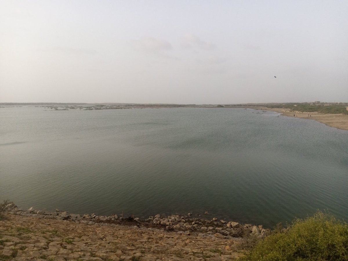 UnitedsFreak's tweet photo. The beautiful travesty that is Sindh 💜 #ExploringSindh https://t.co/dCVRfDBXI4