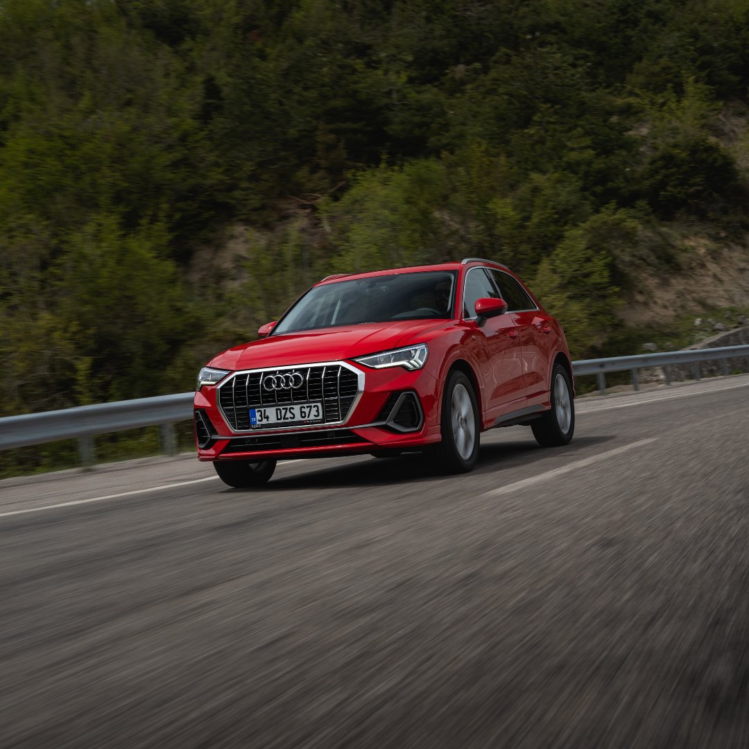 AcarsanAudi's tweet photo. Audi Q3, Audi Finans’ın sunduğu 200.000 TL’ye 24 ay %0,99 faizle Acarsan'da sizi bekliyor. Ayrıntılı bilgi:03422410224 https://t.co/gZb6yTJi3U