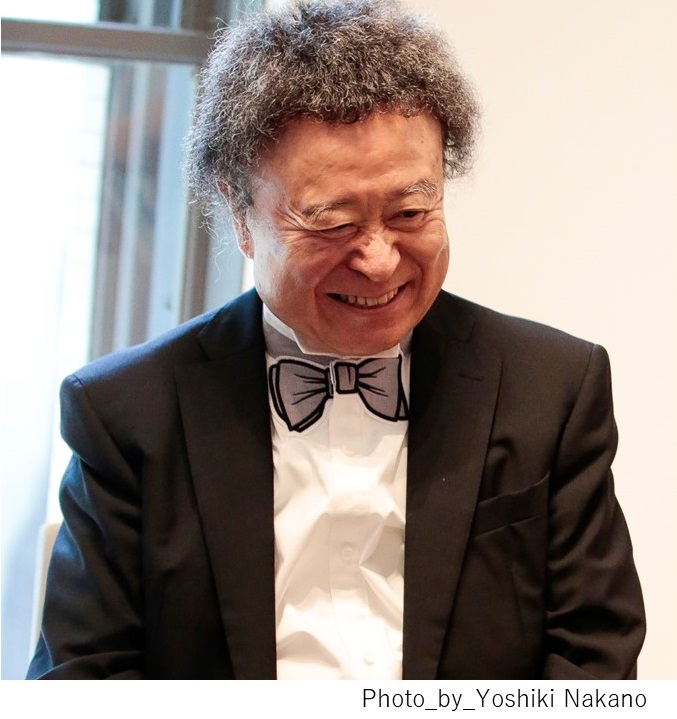 新・晴れた日 篠山紀信】 赤塚不二夫の代表作『天才バカボン』に登場