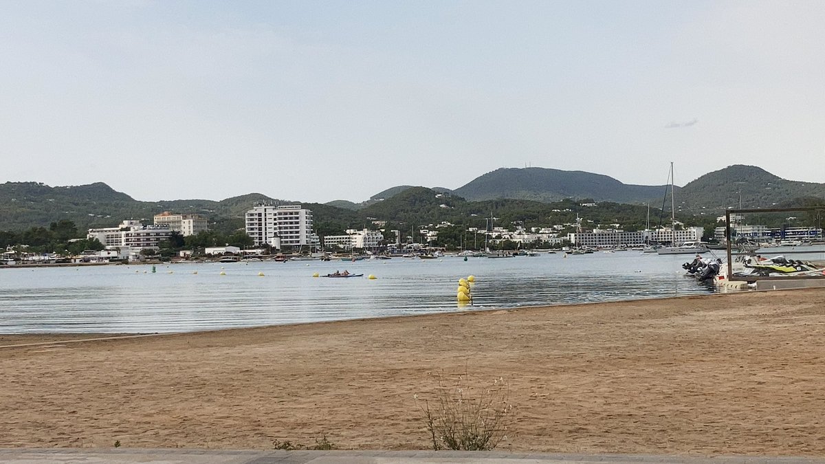 KriolaBernie80's tweet photo. Buenos días #Ibiza #SanAntonio https://t.co/1quzEu6Vmr