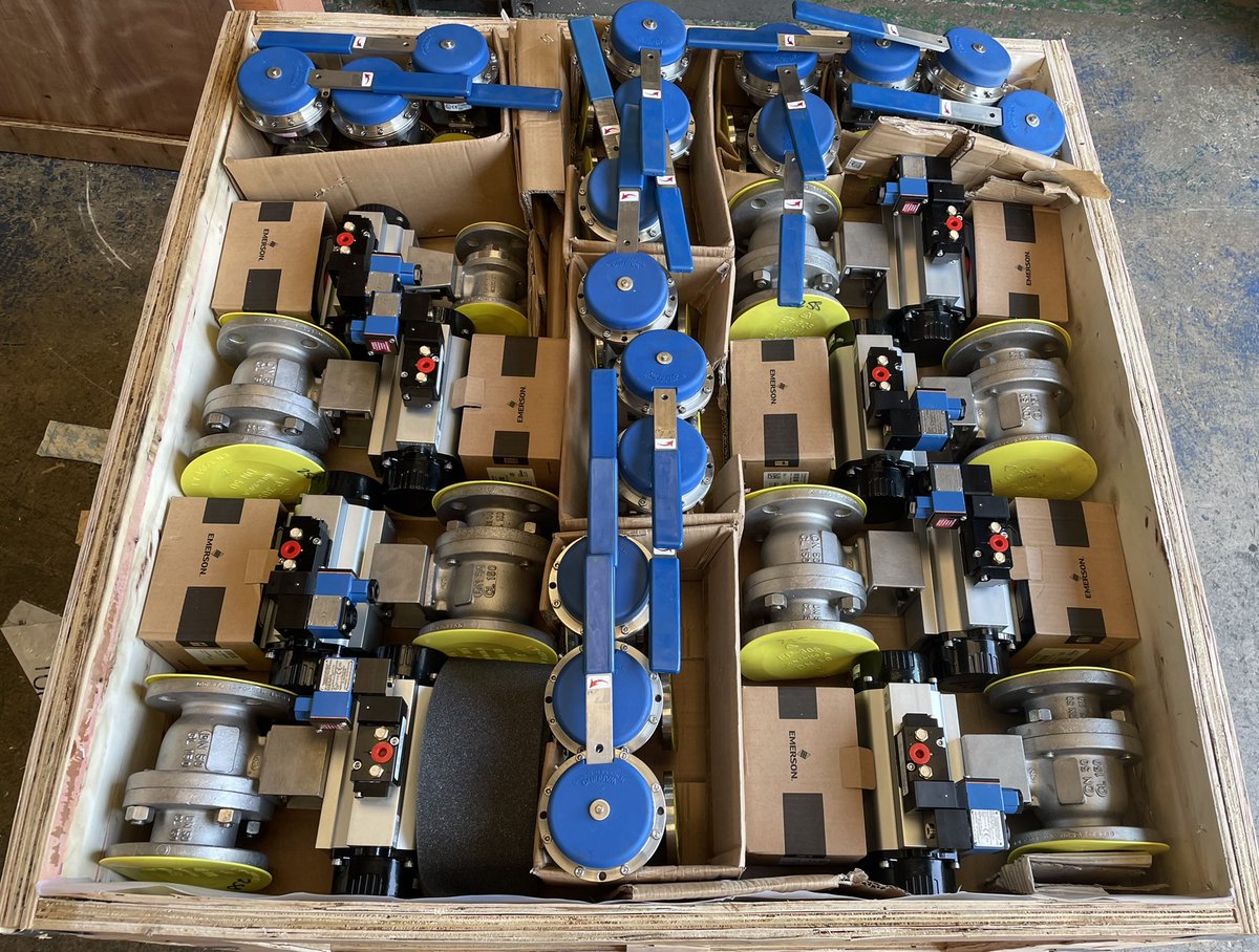 JCVltd's tweet photo. Emerson TOPWORX TVA-M20GNCM switchboxes &amp; ROSS Pneumatrol Ltd RGS 24V DC intrinsically safe solenoid valves!
1 x 1”
14 x 2”
12 x 3”

Amongst this order we have a number of manually &amp; spring return lever operated DAFRAM ball valves from 1” up to 3” ✅
#DAFRAM #ACTREG #JCVLTD 

2/2 https://t.co/koXaSkOE25