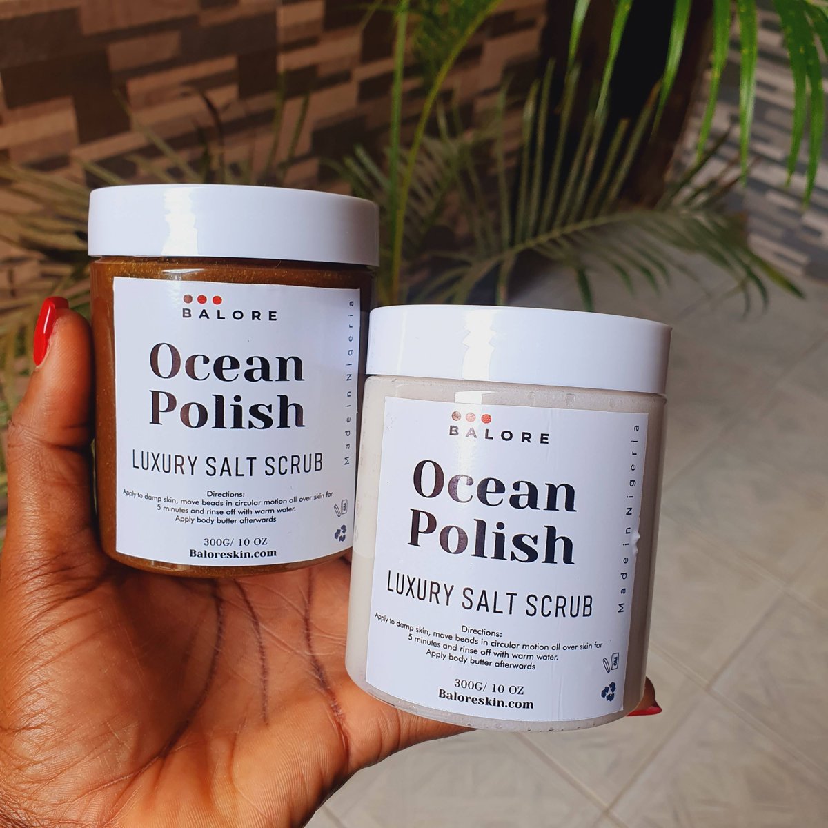 BaloreSkin's tweet photo. Toughest choice ever!🤣

Team Ricemilk 🤍vs Team Honey Turmeric 🤎 🍯

#bodypolish #bodyscrub #bodyscrub #exfoliate #foamingbodyscrub #scrubaway #weekend #baloreskin #balore #skin #skincarecommunity https://t.co/h4Ycyh83Qx