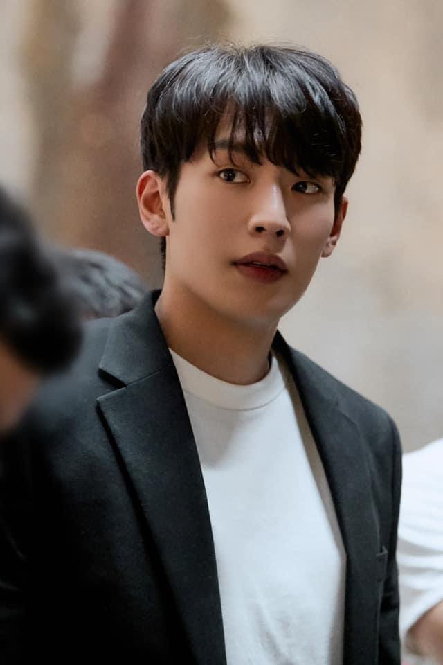 nUKiOz's tweet photo. #อีกีแทค #LeeKiTaek | เบื้องหลังซีรีส์ #TheDevilJudge tvN จากต้นสังกัด YG STAGES รับบท K มือขวา คังโยฮัน #จีซอง
เดบิวต์งานแสดงซีรีส์ช่องหลักเรื่องแรกก่อนหน้านี้มีแสดงเว็บดราม่ามา 2 เรื่อง #OneFineWeek2 (มีใน WeTV) และ #INSEOULWeek2
ไอจี (leekiitaek) 👉🏻 https://t.co/G0QLUFnRxg https://t.co/z3EzmUwIat