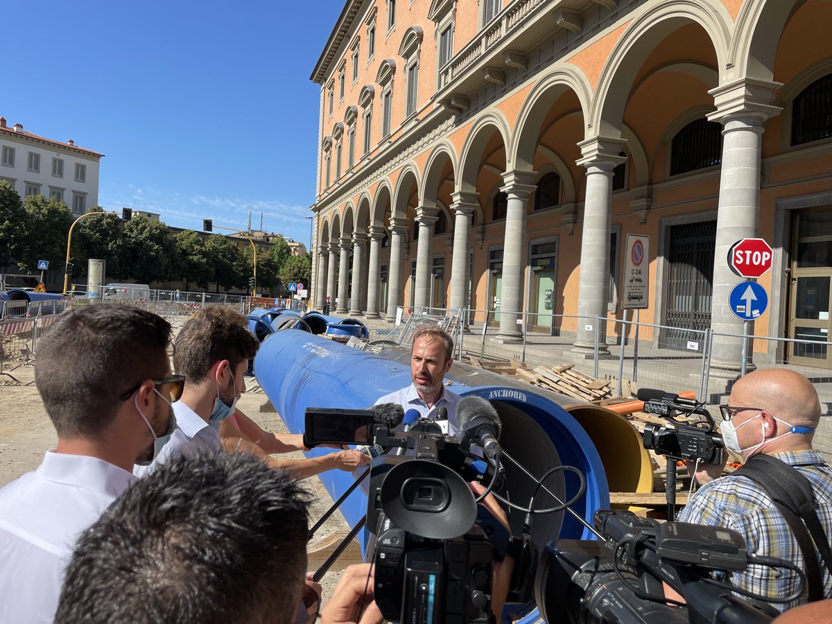 Publiacqua's tweet image. Pronti al via i lavori per la nuova Autostrada dell’acqua. Da stasera ancora maggiore attenzione all’uso della risorsa. #acqua #acquedotto #autostradaacqua