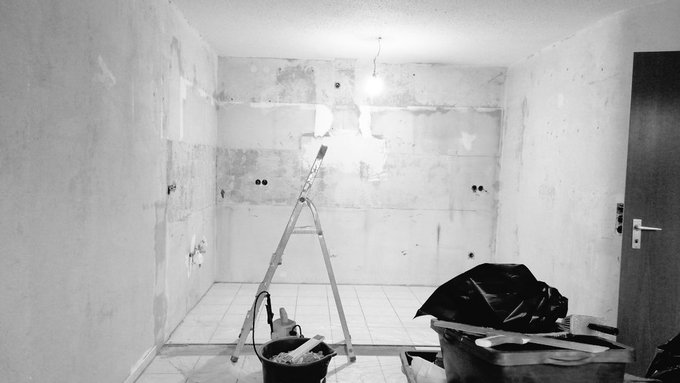 Slowly but steady, hope next week the kitchen will be finished.  #homemade #SelfMadeWomen https://t.<a href="/tag/homemade"class="tags"><span>#homemade</span></a><a href="/tag/selfmadewomen"class="tags"><span>#selfmadewomen</span></a>