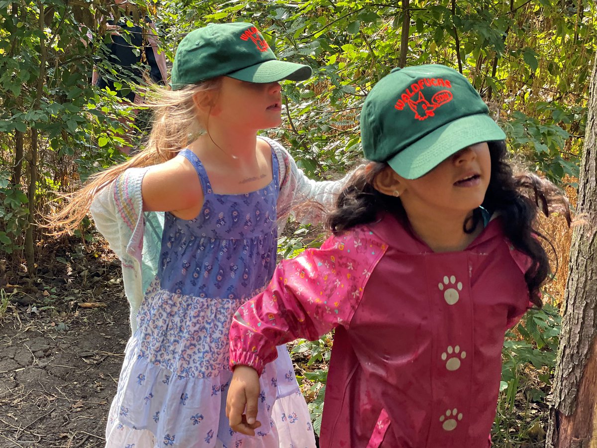 #Waldfuchs-Projekttag der KITA Wolkenschäfchen aus <a href="/Ottostadt/">Ottostadt Magdeburg</a> MD im Biederitzer Busch 🦊🌳 Mit spannenden Aktionen rund um das Thema #Wald und #Forstwirtschaft bewegten sich die Kinder überaus eifrig und mit sichtlich viel Spaß über den Wald-Parcours. @UmweltLSA @LOTTO_Sa_Anhalt