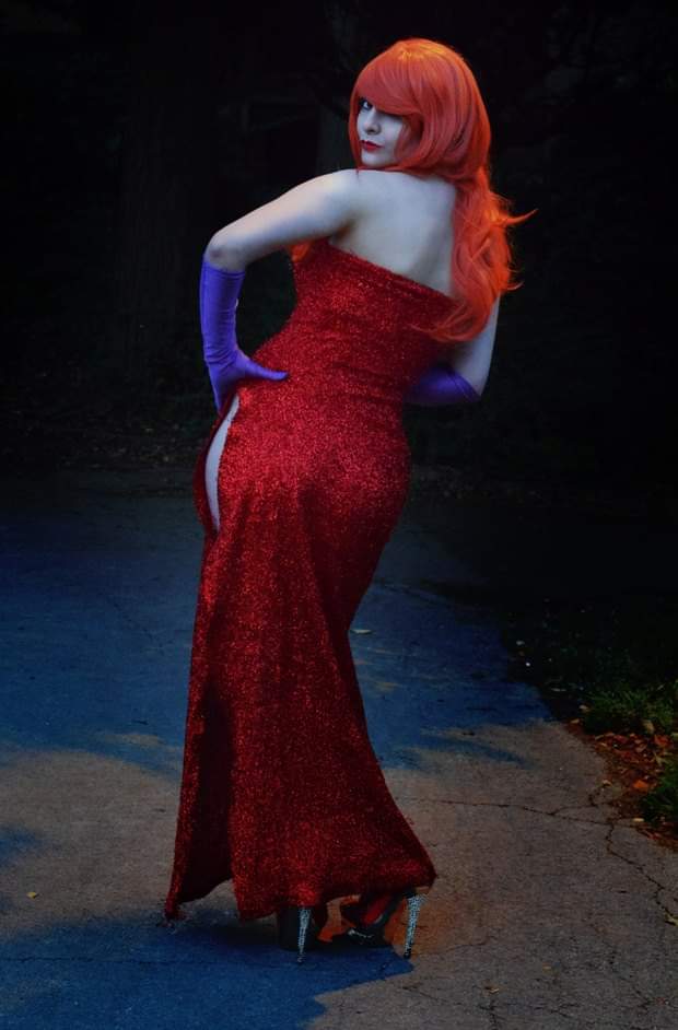 PR_Cosplay's tweet photo. My Jessica Rabbit pose, what do you think?

#JessicaRabbit #whoframedrogerrabbit #cosplay #MondayMotivation #Monday https://t.co/2mqxAHsAHt