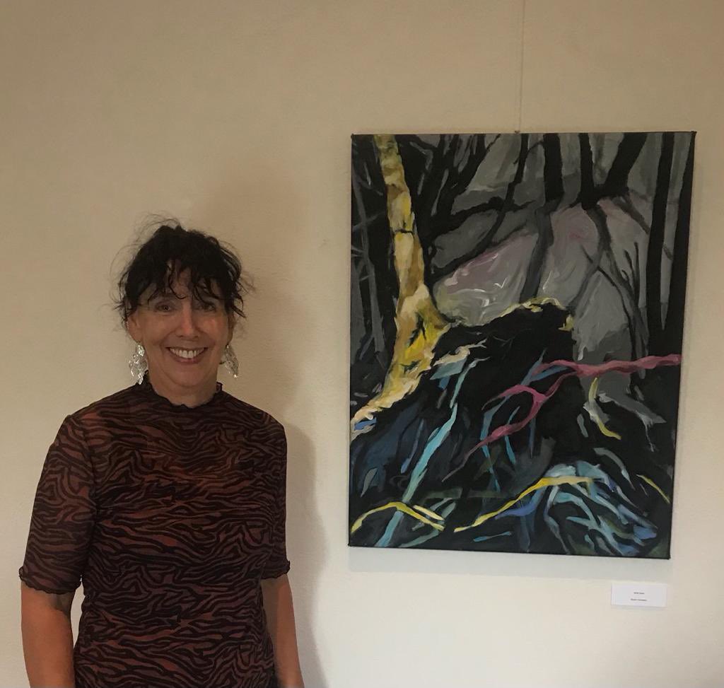 De afgelopen weken hebben vier van onze kunstenaars van Atelier Cultura meegedaan aan 'Ode aan het Limburgs Landschap'. 

Nicole (foto) en Annie vielen hierbij in de prijzen. Van harte gefeliciteerd dames! 🎉🤩