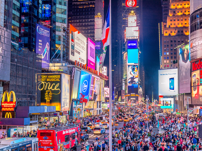 ‼LAS VEGAS &amp; NEW YORK MARCH MEGASALE‼

8 nights from just £869 per person! 😮

Luxor Hotel &amp; Casino - 4 nights
+
Row NYC Hotel - 4 nights

13/3/22
Room only
Edinburgh

£25 per person to book!

£175 per person due within 6 weeks!

Balance 14 weeks before!

☎️01383621736
📲PM US