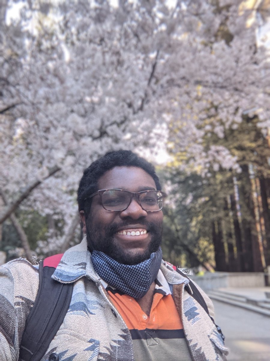 #BlackinChemRollCall
Hey y'all. I'm A'Lester (he/him) 🏳️‍🌈, and I'm and PhD candidate in physical chemistry at #ucsantacruz where I make gold nanoparticles for surface enhanced Raman scattering based immunoassays. Graduating soon 🤞🏿and moving on to a postdoc.