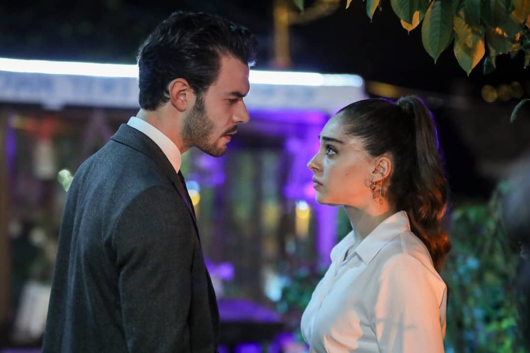 ада и бора турецкий сериал игра судьбы. ада и бора турецкий сериал. игра на удачу на турецком языке. турецкий фильм игра судьбы. игра на удачу на турецком языке.