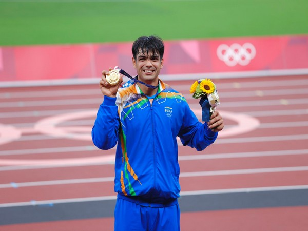 ANI's tweet image. Lovely Professional University will gift Rs 50 lakhs to #Olympics gold medalist Neeraj Chopra, who is pursuing BA from the university. They'll also reward bronze medalist wrestler Bajrang Punia with Rs 10 lakhs. Punia is pursuing his MA in Public Admn from LPU.

(File pics)