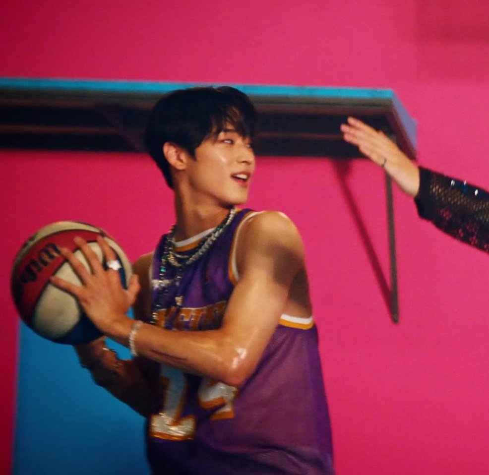 ً (@jynlooks) on Twitter photo 