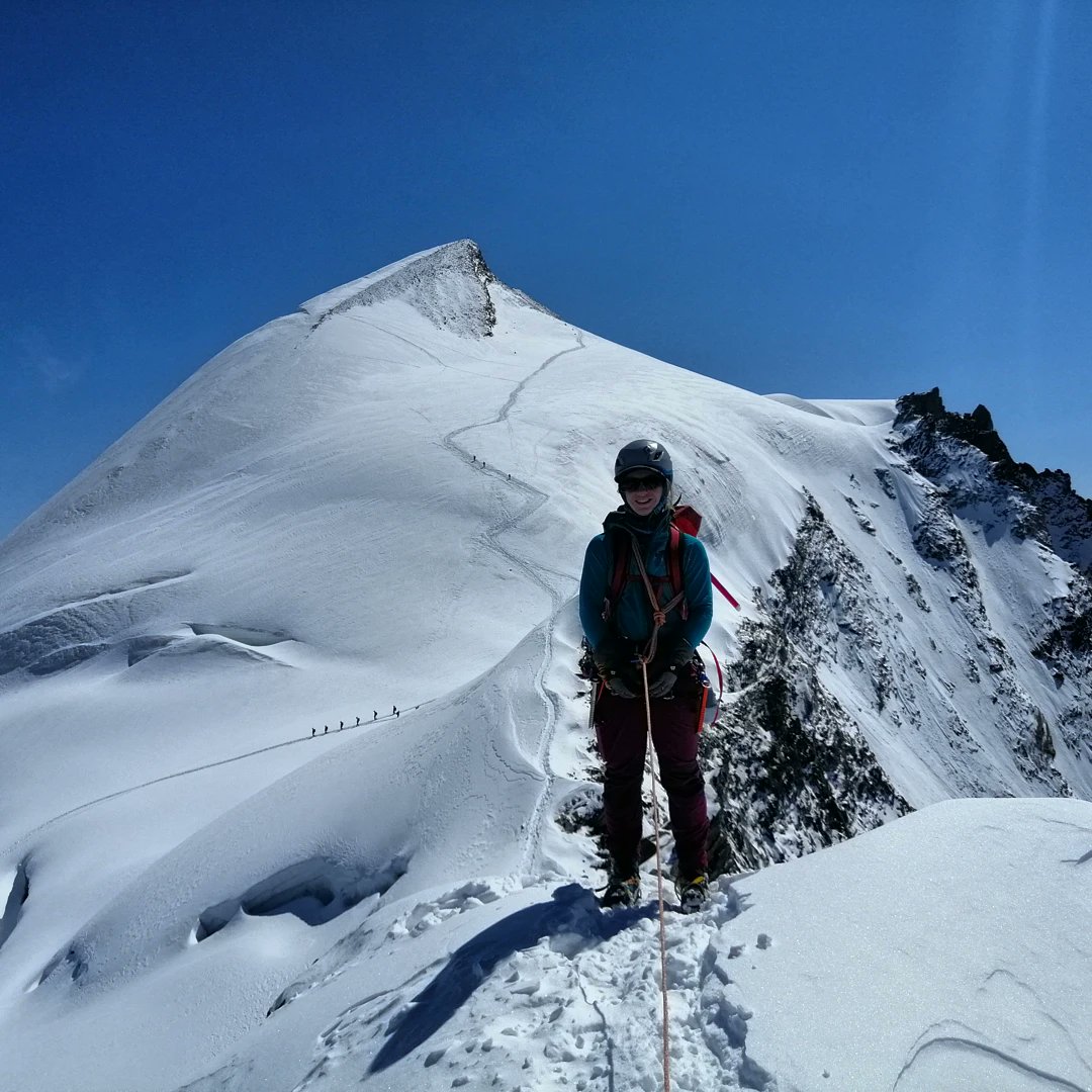 alexanderrclay's tweet photo. Quick hit with the bezzie to make the most of a bluebird week. Jegihorn Via Ferrata &amp; Feechopf so far; Kate cruising around like altitude isn't a thing @the_AMI #thisgirlcan #altitudeninja #bitchillymind #jegihorn #feechopf #sassy #saassy #saasgrund #saasfee #lovethisvalley https://t.co/wTKlRjlk3I