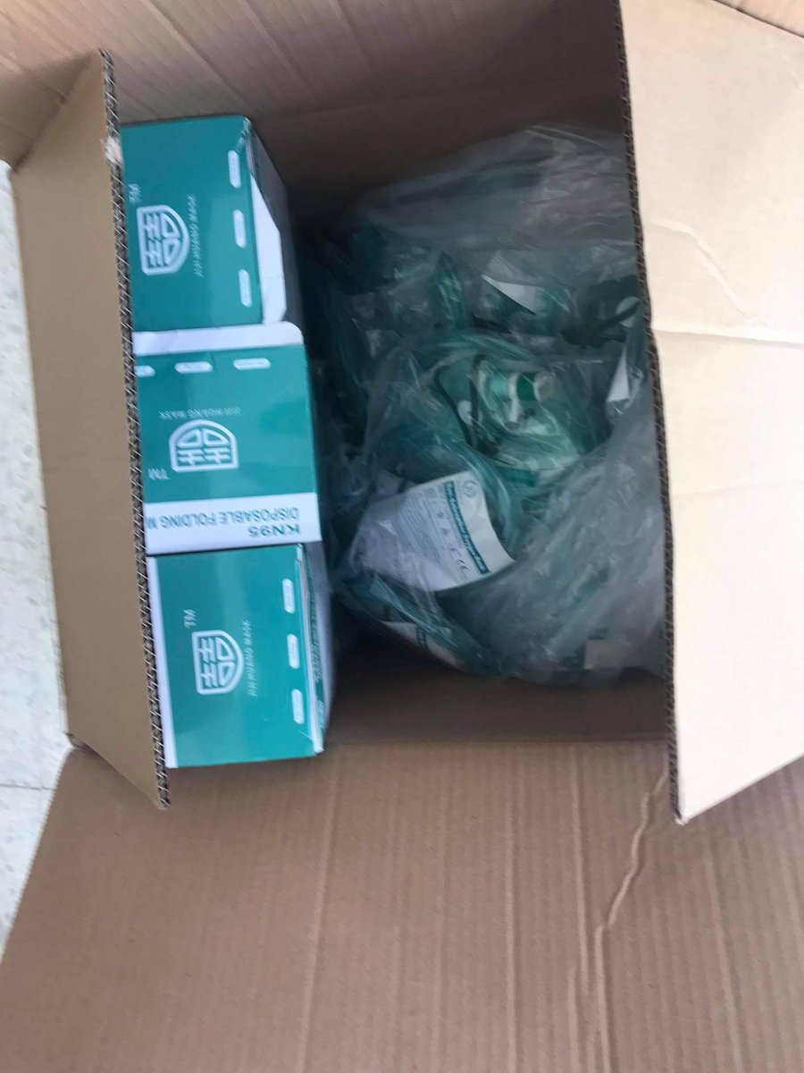 Be_Tounsi's tweet photo. En partance pour #SidiBouzid, le don de la communauté Be Tounsi: un Optiflow + ses consommables; de la valeur totale de 15.000 dt. Merci à nos généreux donateurs 🇹🇳✌❤ https://t.co/rNkwJRxrmw