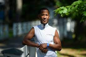 NOQCAMP's tweet photo. "Aquí es donde estoy ahora, hasta después de #Septiembre16"; @KendrickCarmou1, luego de reflexionar ante mayor prolongado reposo por fractura de tobillo, producto de la rodada del ejemplar "Kentucky Pharoah" #BelmontPark en #Junio05. Deseamos pronta recuperación. @DerbyNoqueador https://t.co/t6UxhZIuF4