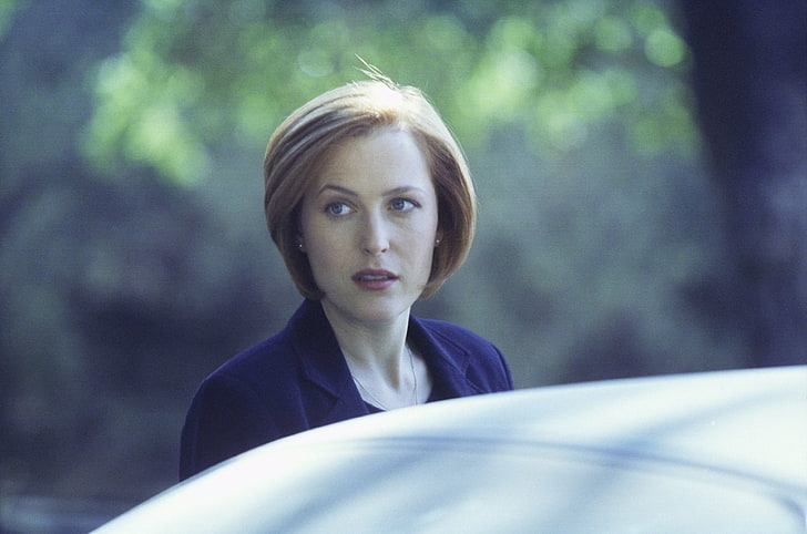 Happy birthday to Gillian Anderson! 

What is your favourite acting performance of hers? 