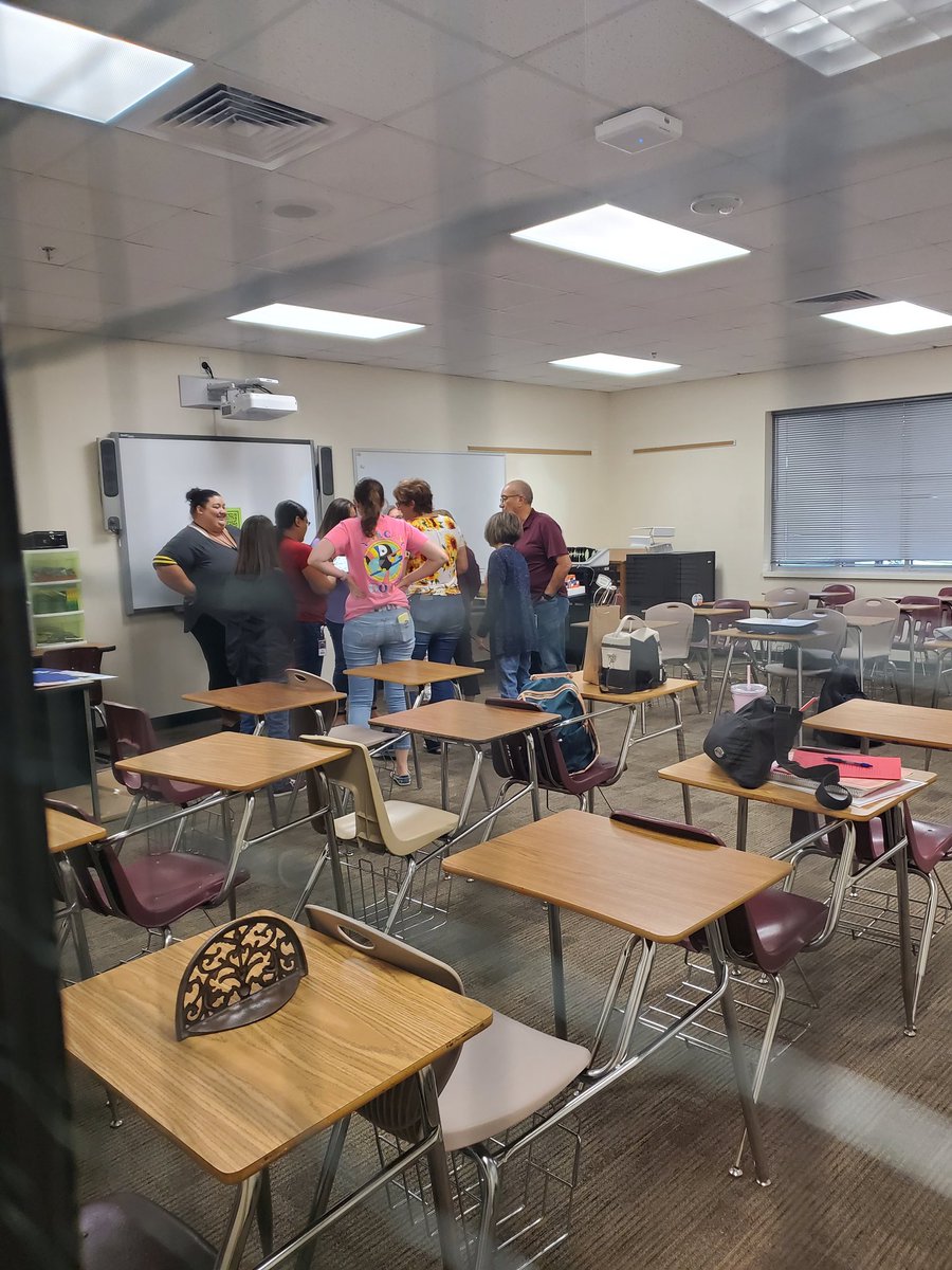 ShanSmith6's tweet photo. Escape Room Activity building team morale today!!  #teamcrjh https://t.co/AiMZcSJlHe