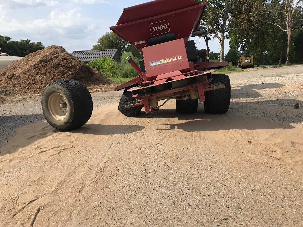 It’s Monday and the wheels have already come off!! <a href="/jomayo47/">Justin May</a> <a href="/Zach_Roach78/">Zach Roach</a> <a href="/_wes_jones/">Wes Jones</a>