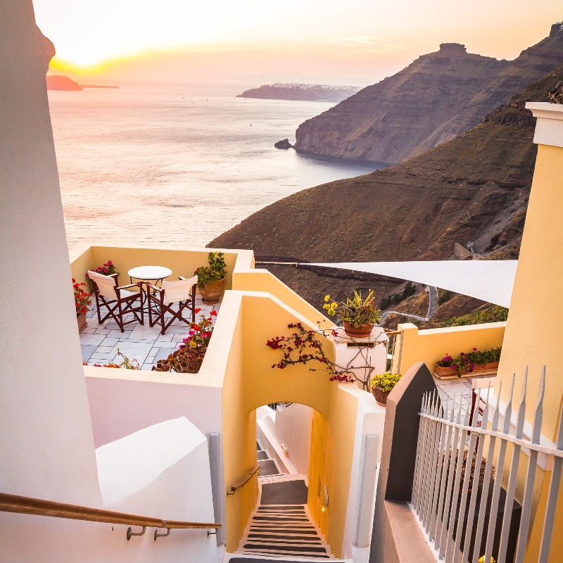 Dorothy_Perkins's tweet photo. Places we’d rather be 🌞

#samtorini #holidayvibes #summerholidays #summerlook #summerootd #DPLoves https://t.co/LAdwdc3kXK