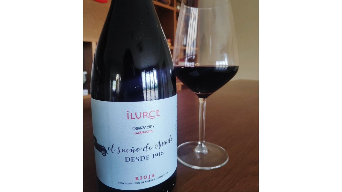 ilurce's tweet photo. ¡Nuestro SUEÑO DE AMADO 2017 ya está aquí ! 🥰

Nueva añada de nuestro vino más especial. Garnacha de un viñedo centenario. Complejo en nariz, frutal y balsámico; en boca fino, redondo y complejo 😊

Esperamos que lo disfrutéis❤️❤️
#sueñodeamado #ilurce  #viñasviejas #garnacha https://t.co/AAnnF8PQd8