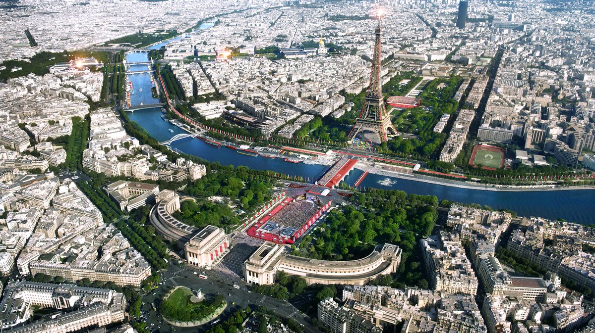 Mit heutigem Tag ist #Paris der offizielle Austragungsort der nächsten Olympischen Spiele #Paris2024 
Die Wettbewerbe werden überall in der Stadt, u.a. beim Eiffelturm, im Grand Palais und beim Schloss Versailles stattfinden 🤩
#ExploreFrance #OlympischeSpiele #ParisOlympics2024