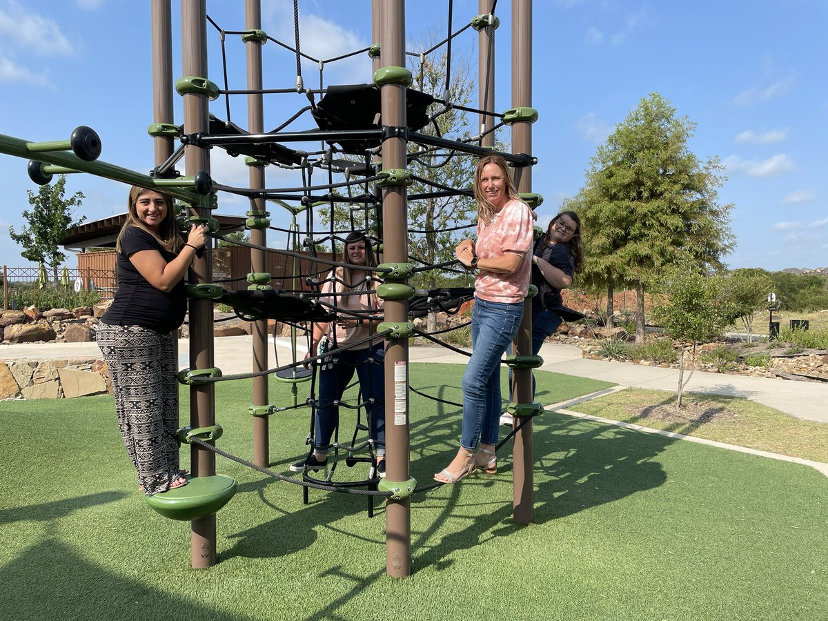 Photo Scavenger Hunt-  10pts        <a href="/LanceElementary/">Lance Thompson Elementary (NISD)</a> <a href="/NorthwestISD/">Northwest ISD</a>  #growingleaders. Excited to welcome our students from Cannon Falls