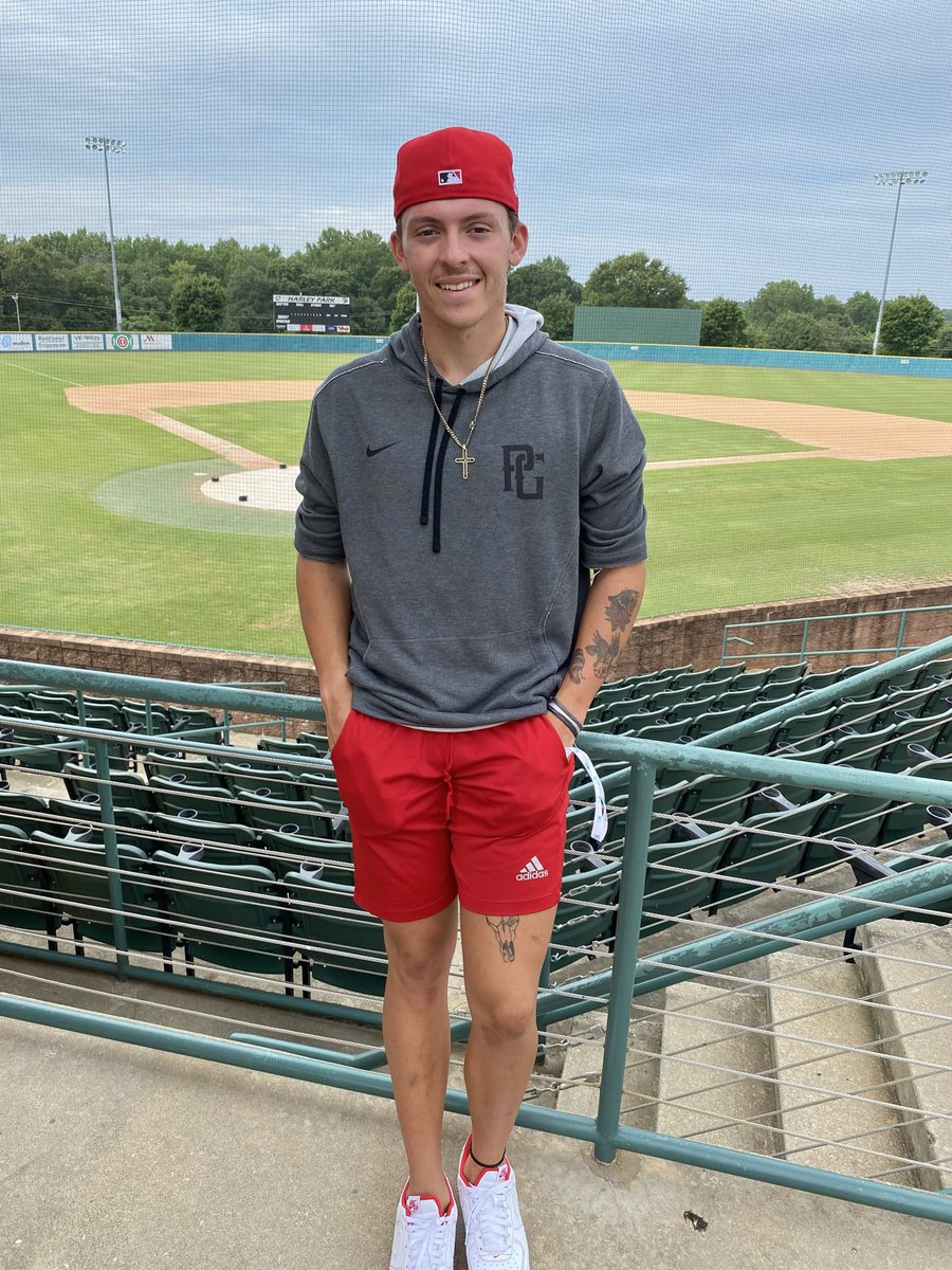 Dropped our boy @AjHacker606 off at <a href="/UpstateBSB/">USC Upstate Baseball</a> this past weekend. Already missing him. Looking forward to his sophomore season.