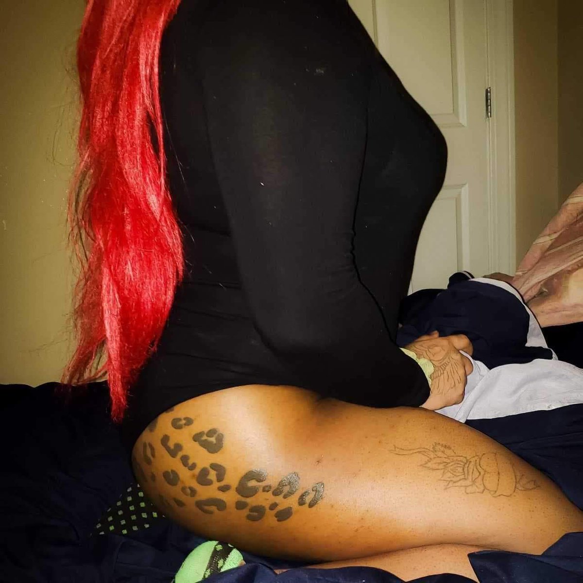 xotic_v's tweet photo. Body on fleek #bodypositivity #onlyfans #tattedass https://t.co/lc8XnMQku1🖤 https://t.co/AhAN531ZsF