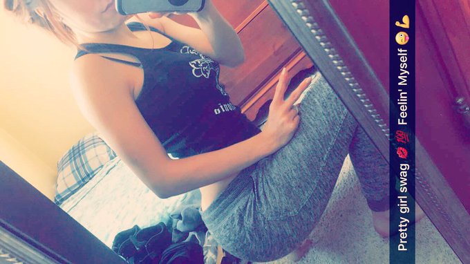 Def feeling myself here!!! It&rsquo;s money Monday!!!!!!! https://t.co/cdB8vuyNHd<a href="/tag/cake"class="tags"><span>#cake</span></a><a href="/tag/hottie"class="tags"><span>#hottie</span></a><a href="/tag/blonde"class="tags"><span>#blonde</span></a><a href="/tag/moneymondays"class="tags"><span>#moneymondays</span></a><a href="/tag/folllowme"class="tags"><span>#folllowme</span></a>