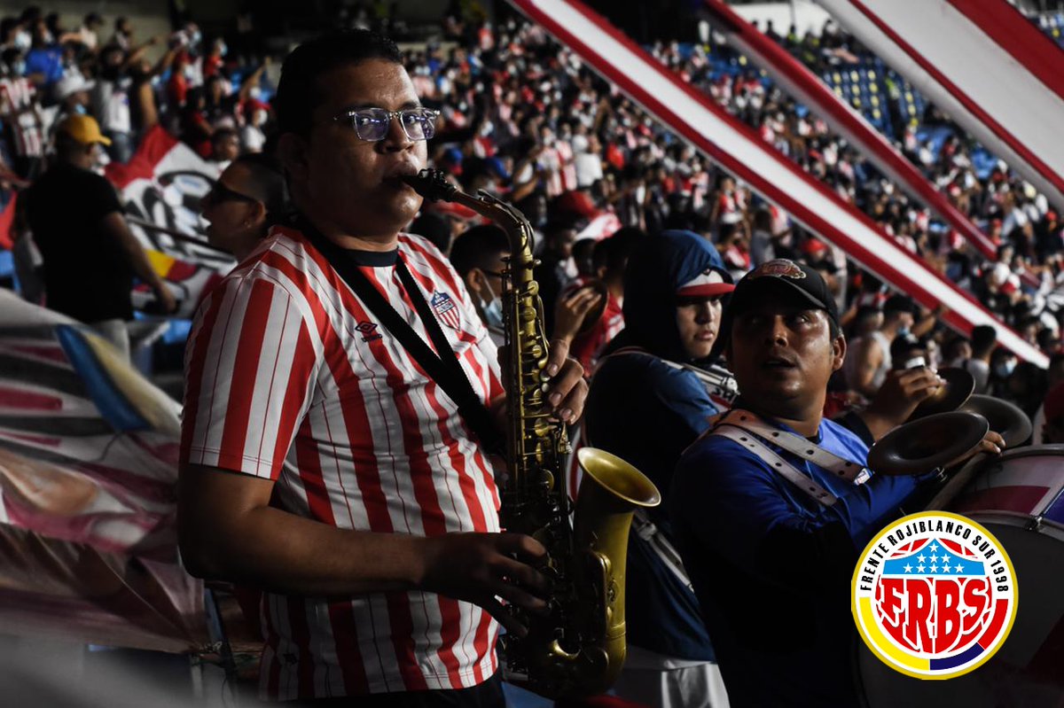 98frbsoficial's tweet photo. Y es por amor que jamás te fallariamos. 

#Junior1924
#Frbs1998 

Cortesia: @aldy10sabalza https://t.co/bFb1VTFsz4