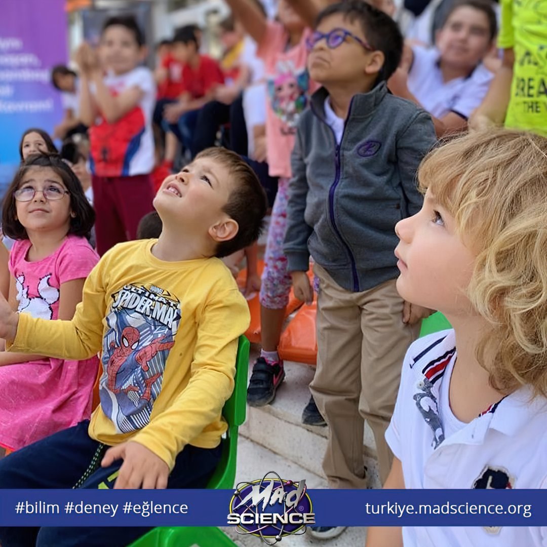madscience_tr's tweet photo. Bilimi sevmeyen çocuk yoktur, bilimin sevdirelemediği çocuk vardır.🔬⚗🔎 #Bilim #Deney #Eğlence

#SparkingImaginativeLearning #HayalGücünüzüAteşleyin #MadScience #MadScienceTürkiye https://t.co/uirIfWoTex