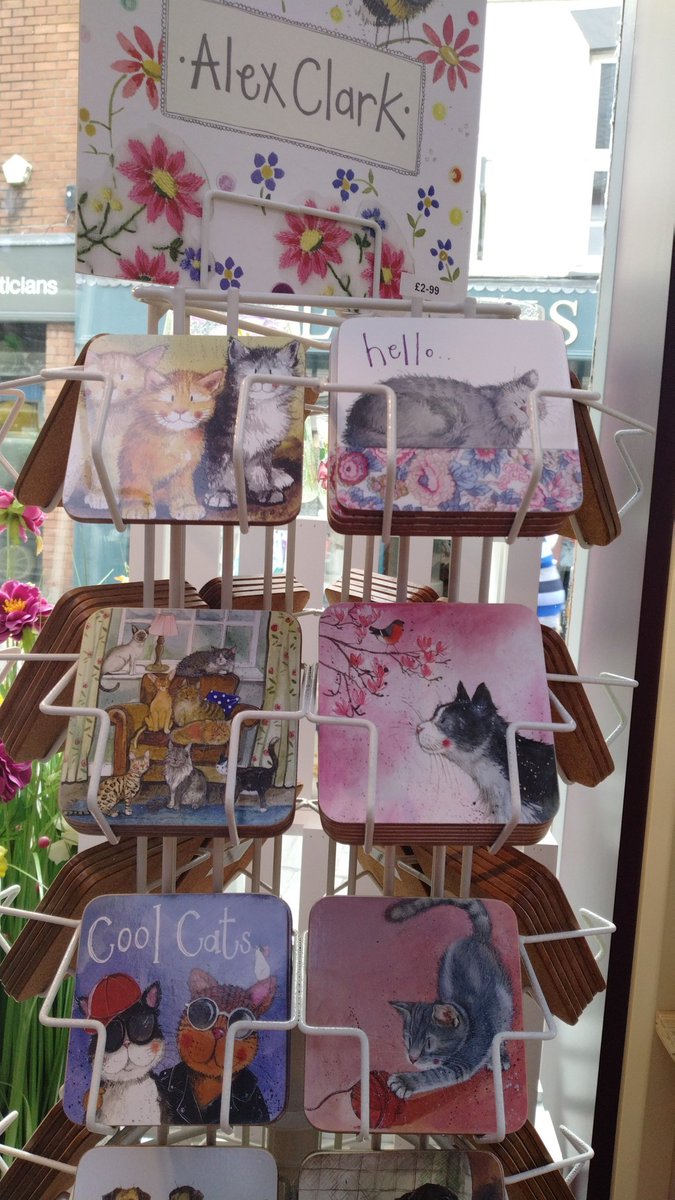 Artbylunz_'s tweet image. These coasters are to die for!!
One of the few highlights of my day today.
#cat #catcoasters