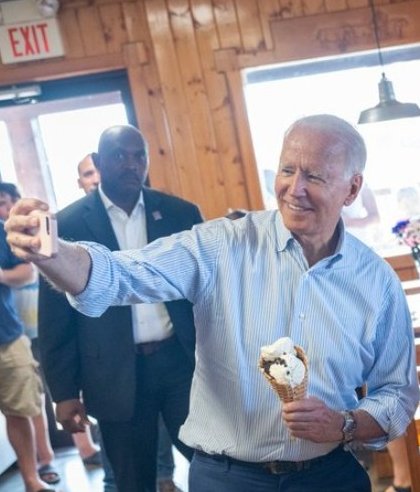PhaedraXTeddy's tweet photo. Nobody but millionaire  corporate ranches benefit from @SecDebHaaland @JoeBiden decision to round up double number of #wildhorses for  slaughter export  than  last year

Same day  over half billion in subsidy to corporate MEAT from Biden  

Happy Icecream Day was Bidens comment https://t.co/m6WGWPArf3